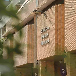 4* מלון Shiba Park